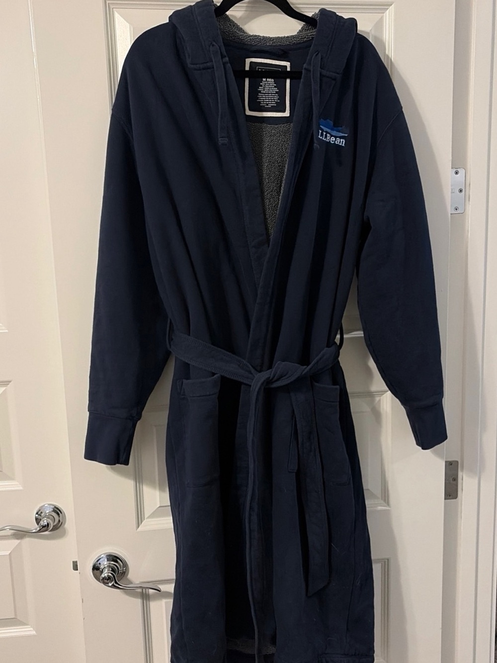 L.L. Bean Men's Dark Navy Hooded Robe with Belt